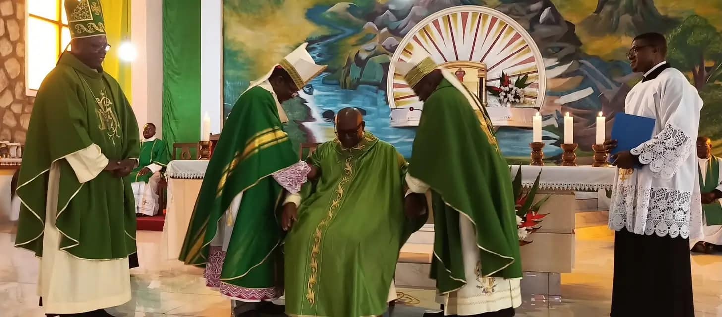 Archbishop Andrew Nkea presides over the installation of Fr. Derek Che Choh as Parish Priest of St. John the Baptist Parish, Ntaghem, in Cameroon's Bamenda Archdiocese.